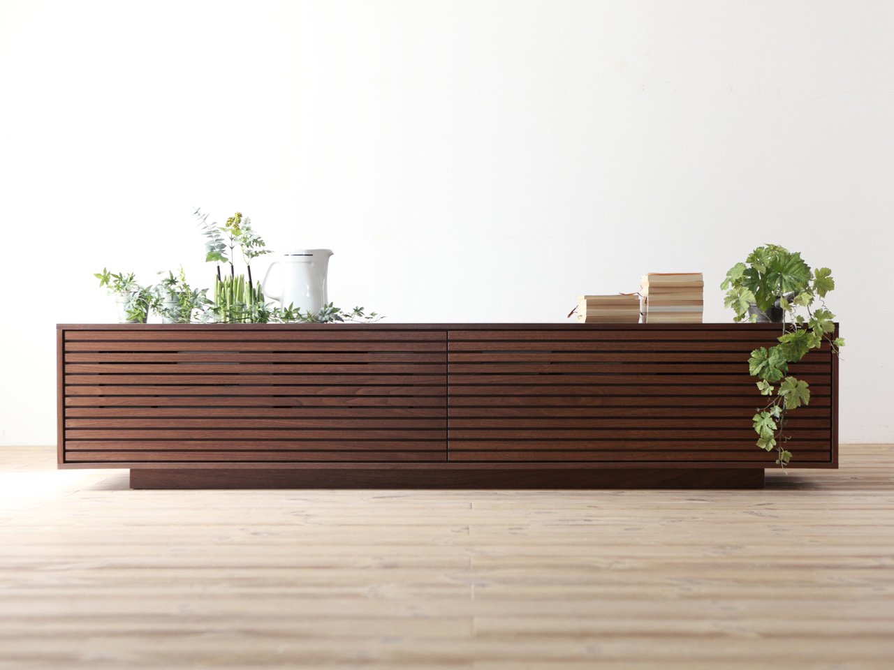 VERA CREPA TV Stand 199