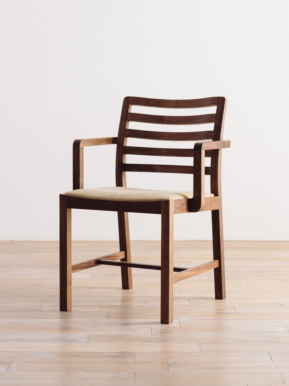 CORNICE armchair