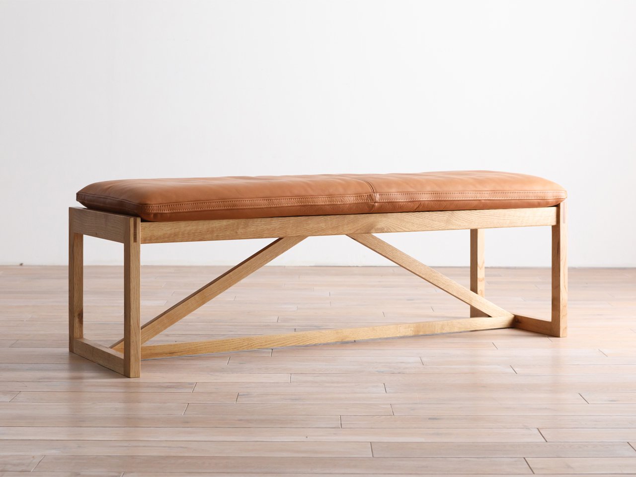 CORNICE LD Bench 121