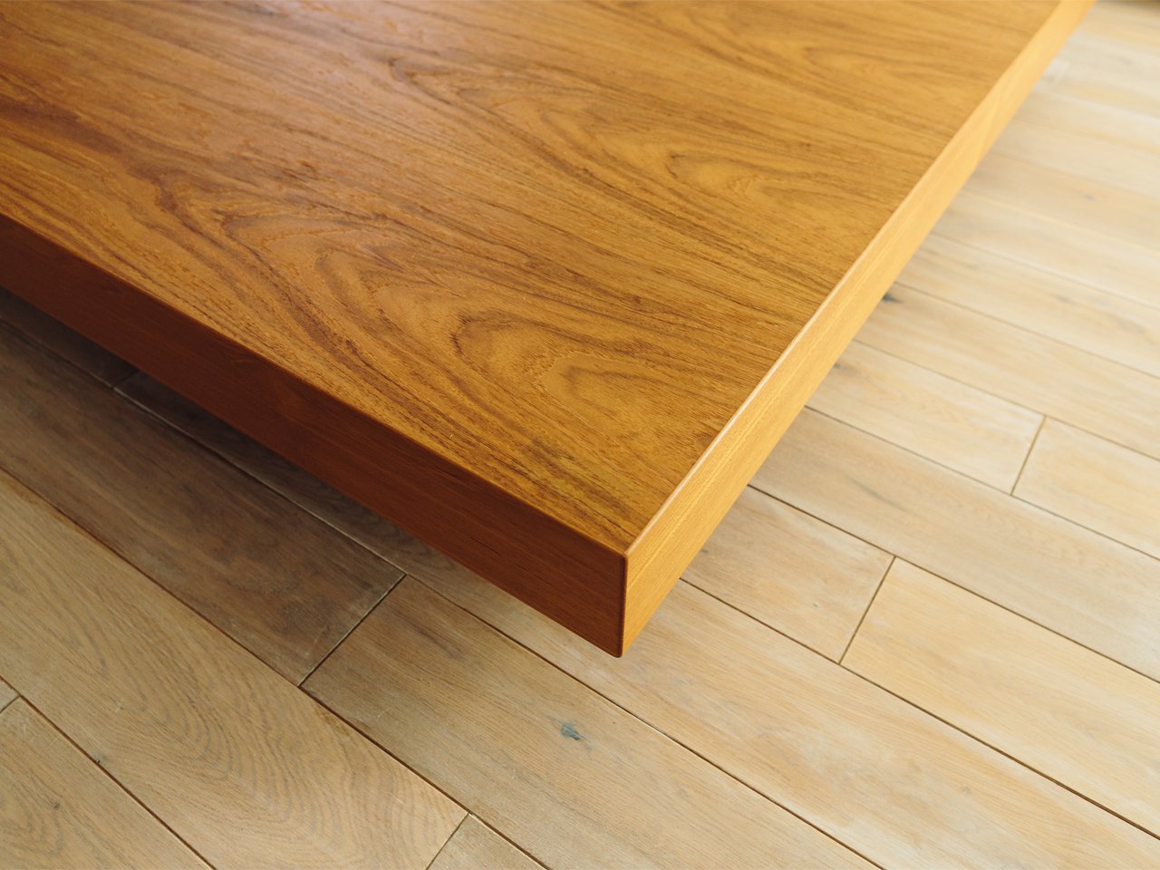 FX Table L