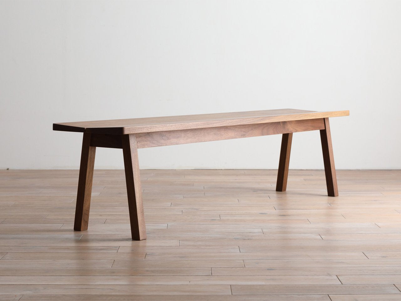 CORNICE bench