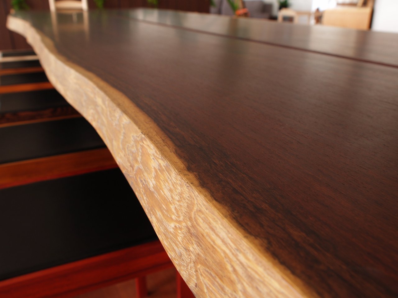 WENGE Table