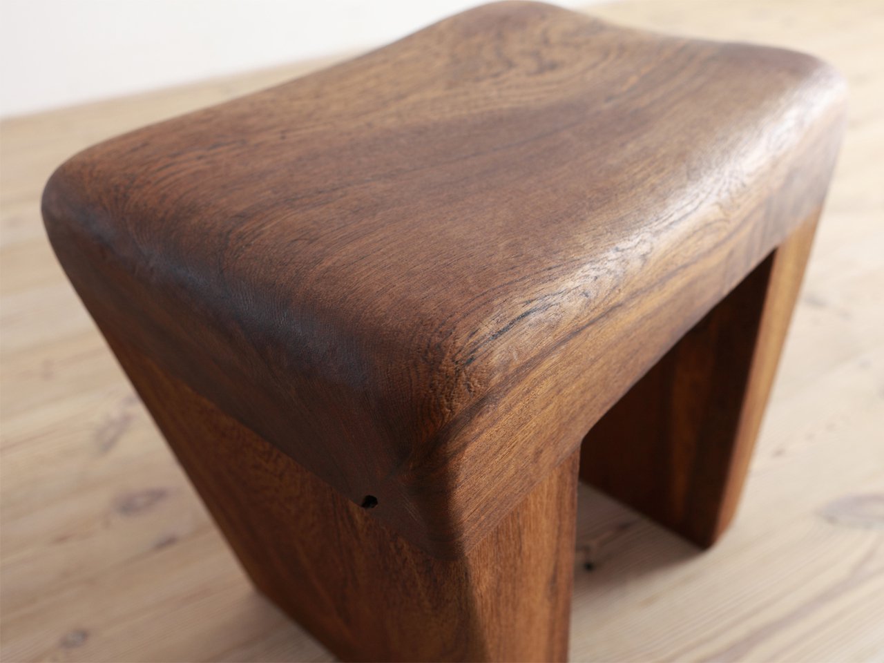 EX Stool