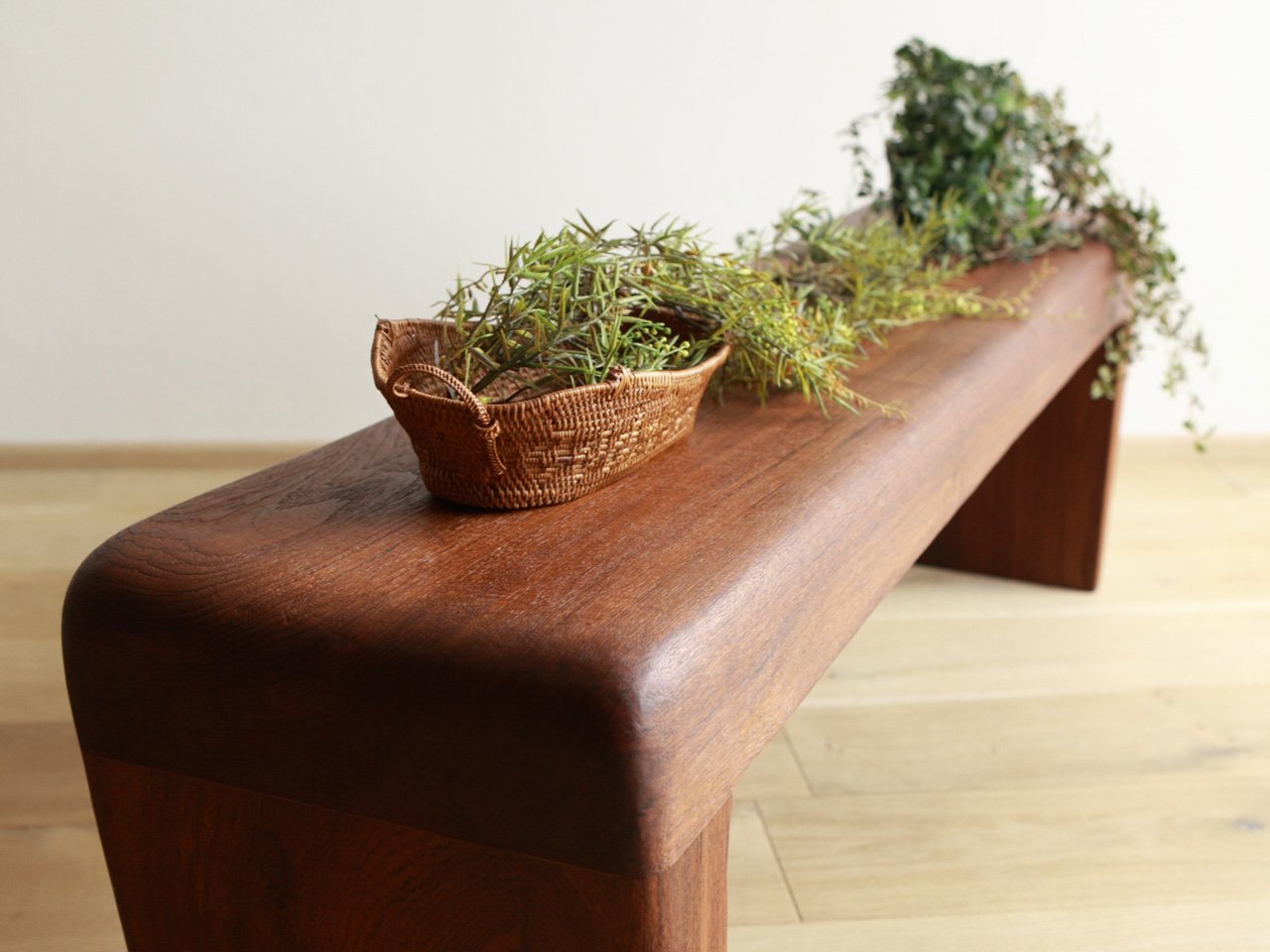 EX Bench