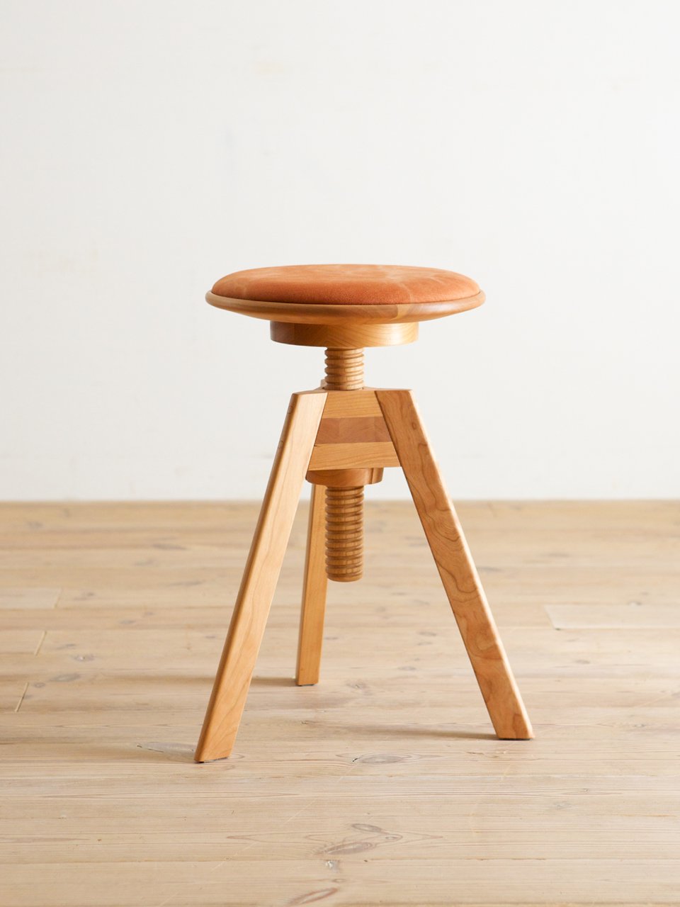 LUME Stool
