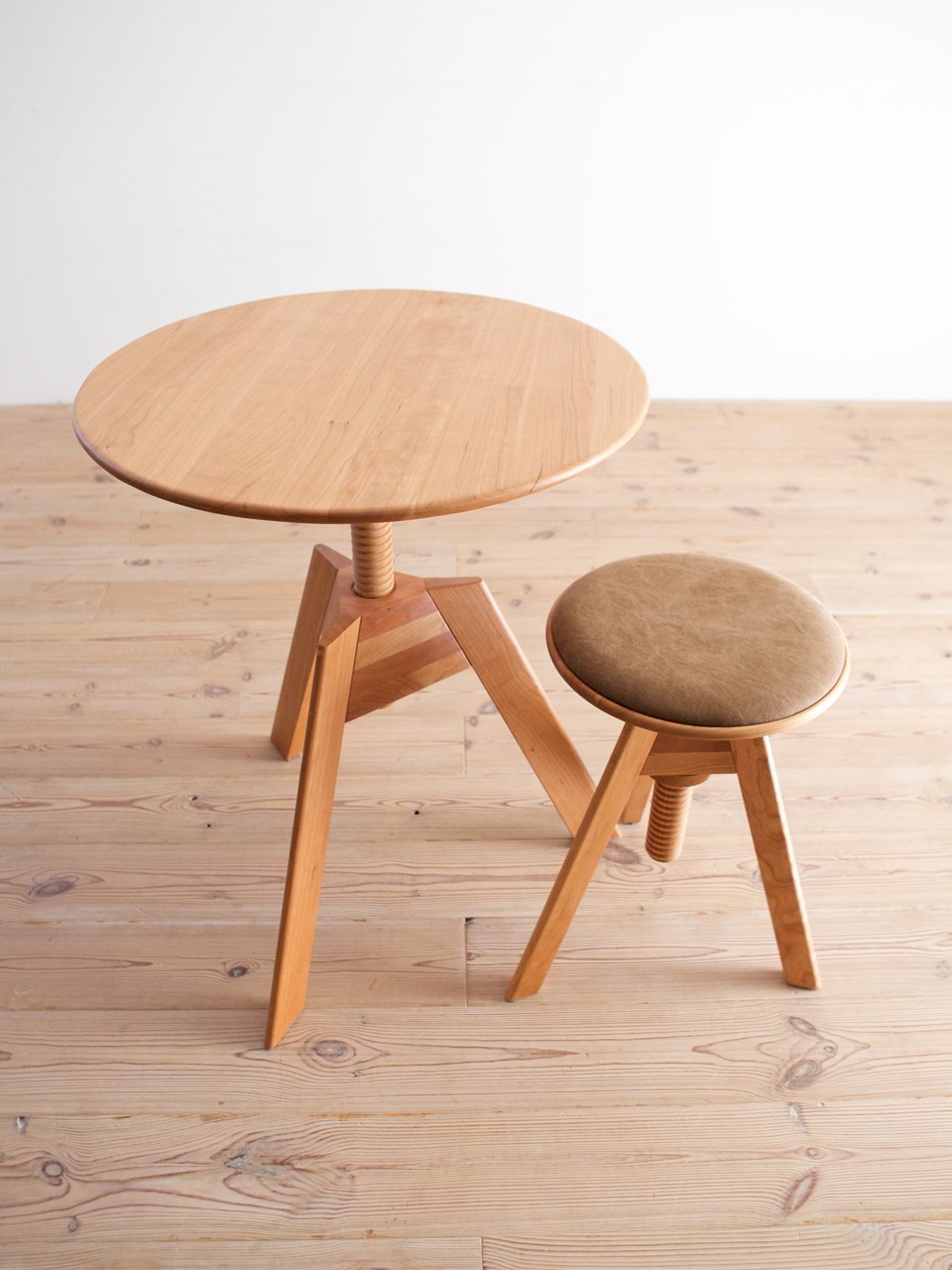 LUME Stool