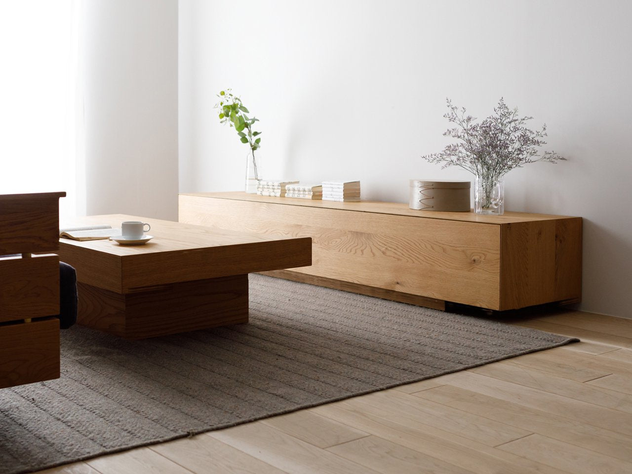 CUORE TV stand