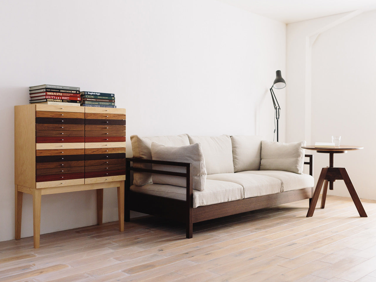 RIPOSO Sofa 84