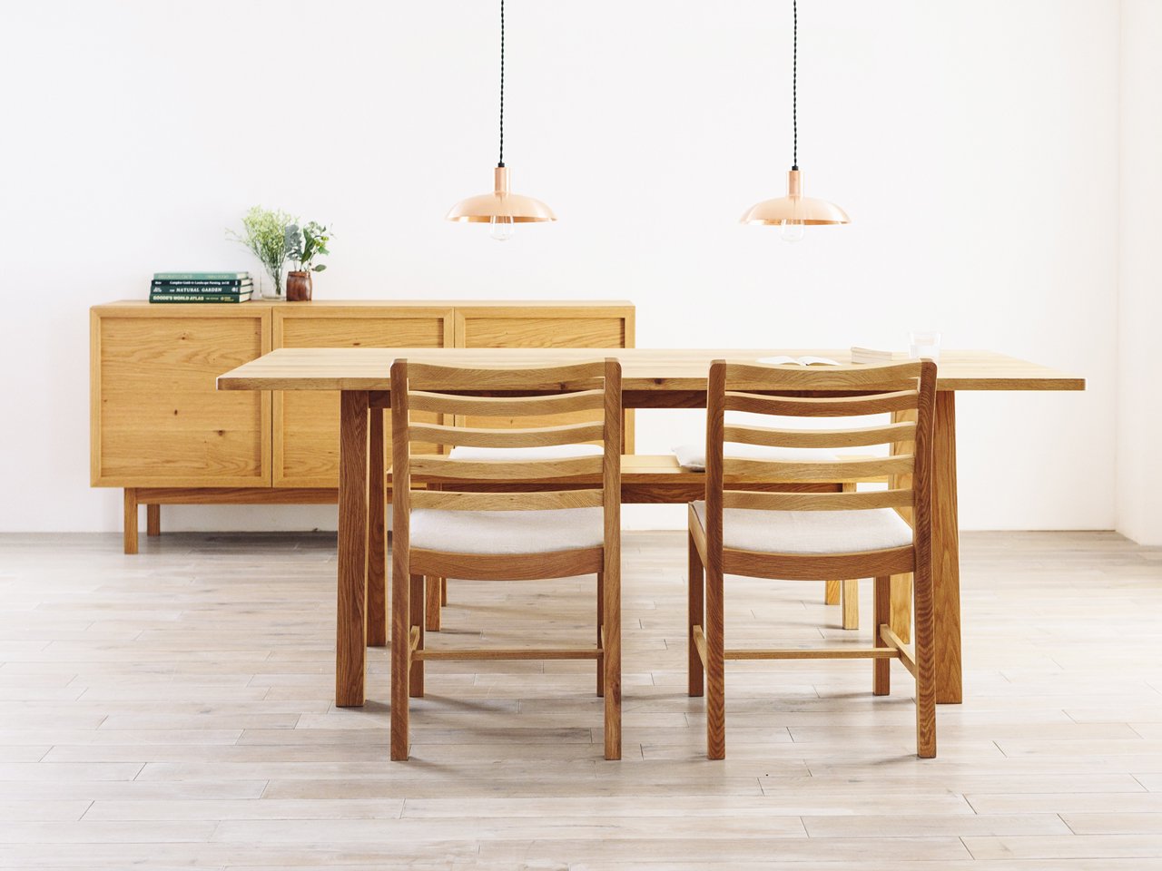 CORNICE sideboard 168