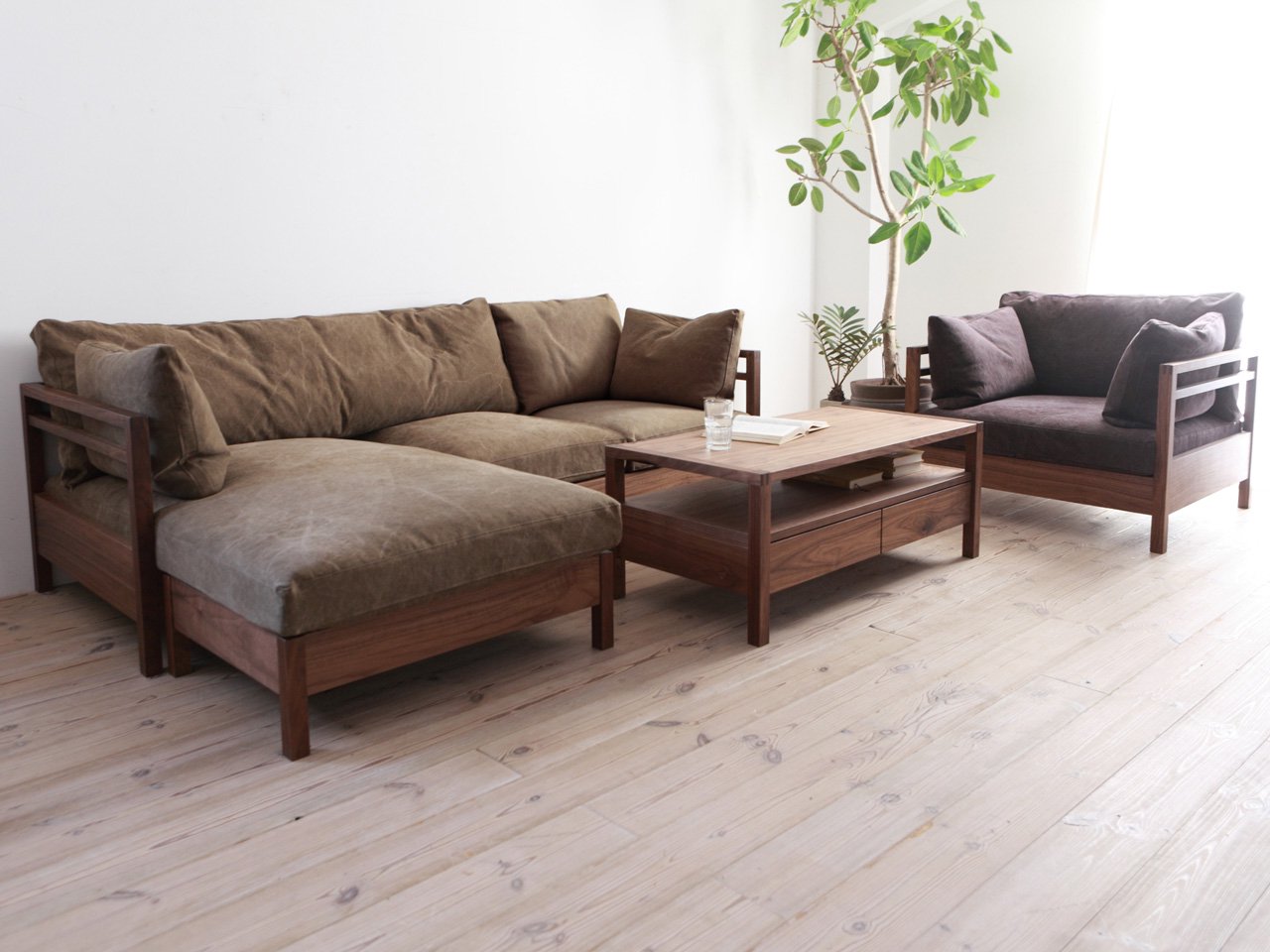 RIPOSO Sofa 84
